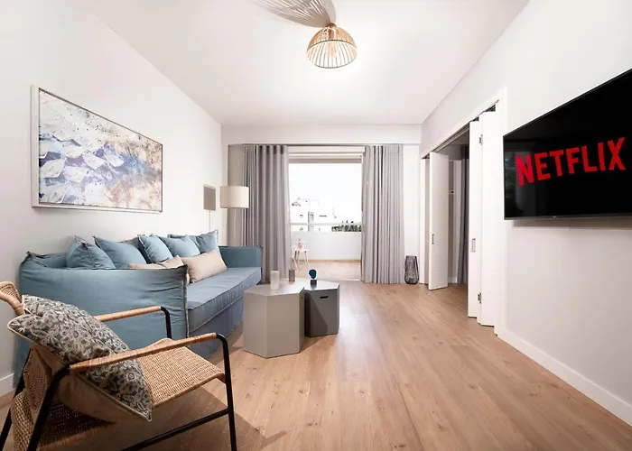 Blue Avra Apartment By A&D Properties