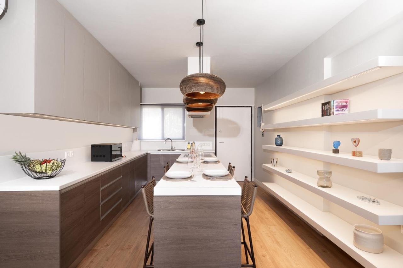 Blue Avra By A&d *