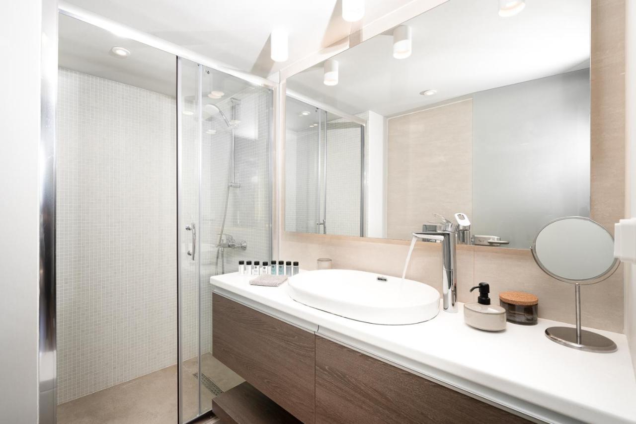 Apartment Blue Avra By A&d